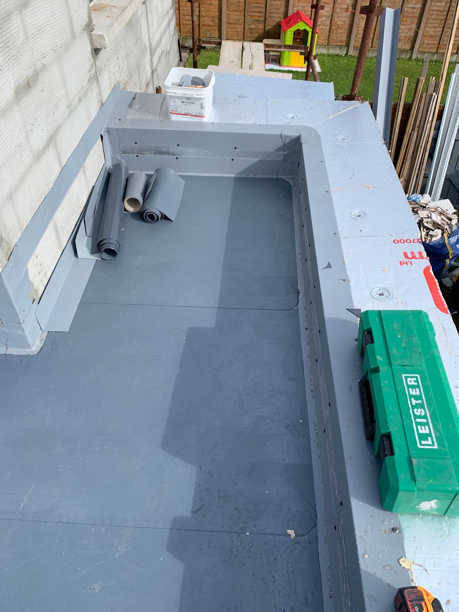 Flat roof repair - Flat roof installation